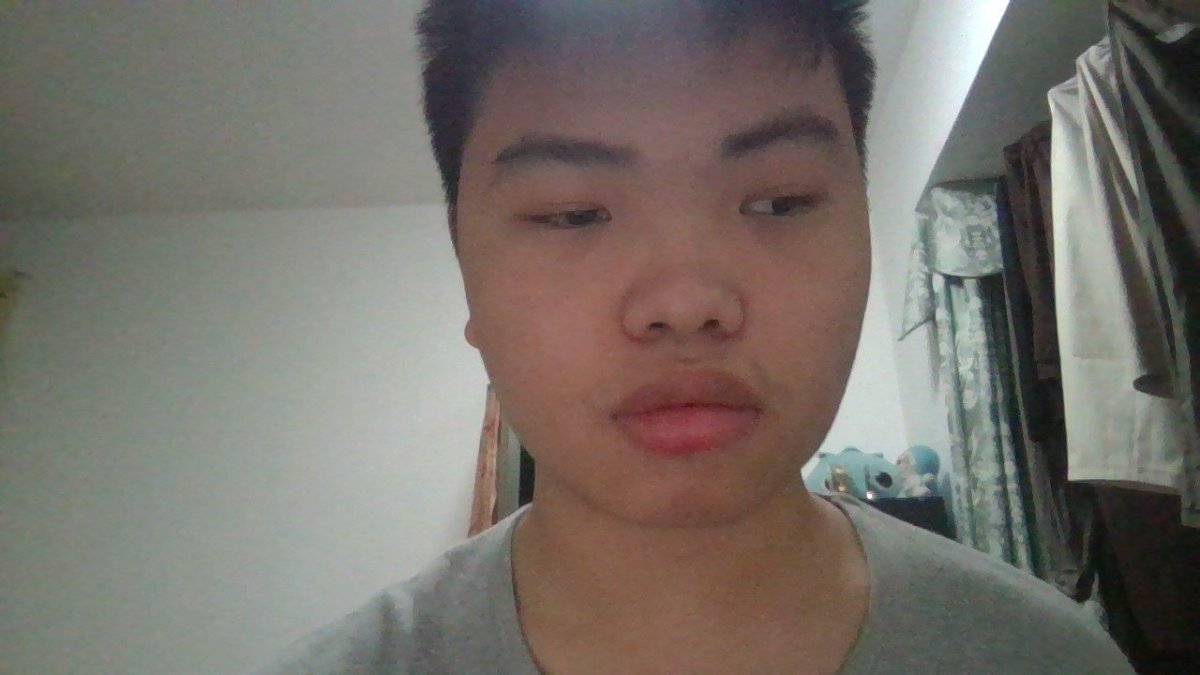 Photo of fhuhu g
